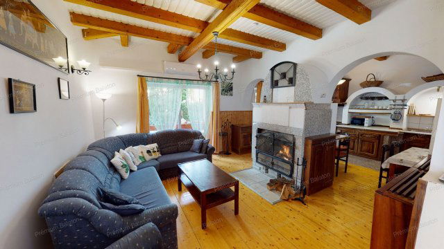 Eladó hotel, Hévízen 235 M Ft, 12 szobás / költözzbe.hu