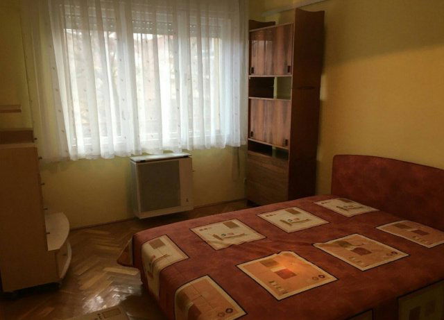 Kiadó téglalakás, albérlet, Debrecenben 225 E Ft / hó, 2 szobás