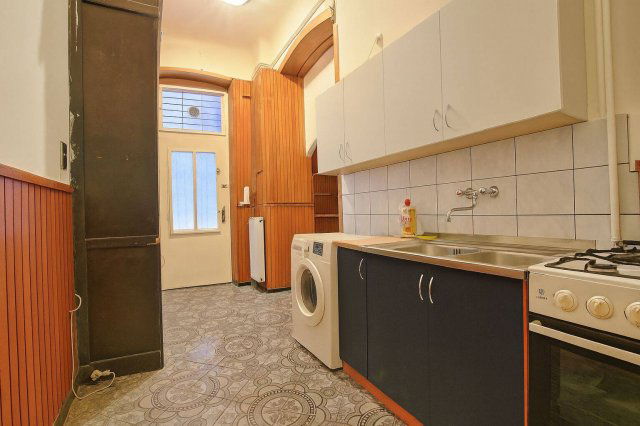 Eladó téglalakás, Budapesten, VIII. kerületben 71.9 M Ft