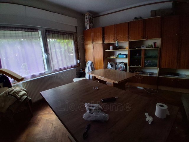 Eladó családi ház, Attalán 27 M Ft, 4+1 szobás
