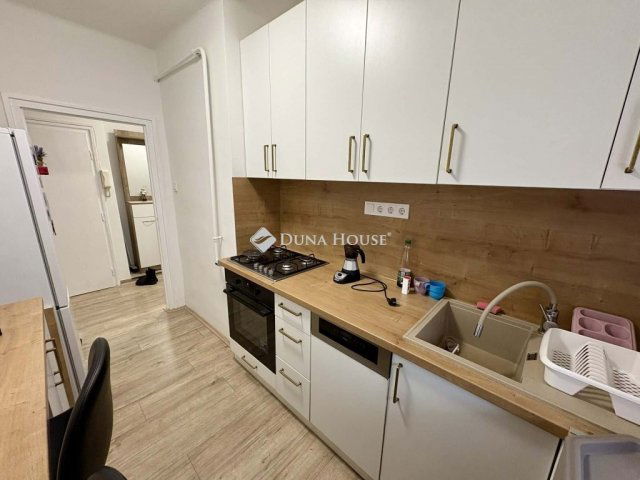 Eladó téglalakás, Nagykanizsán 31 M Ft, 2 szobás