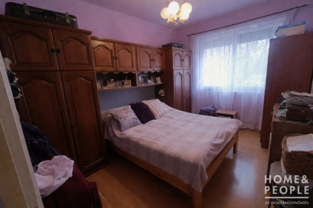 Eladó családi ház, Kisteleken 42.5 M Ft, 2 szobás