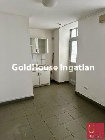 Kiadó üzlethelyiség, Budapesten, V. kerületben 8085 E Ft / hó