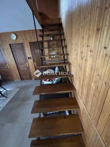 Eladó családi ház, Csemőn 38.5 M Ft, 1 szobás