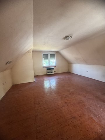 Eladó családi ház, Hosszúhetényen 44.9 M Ft, 3 szobás