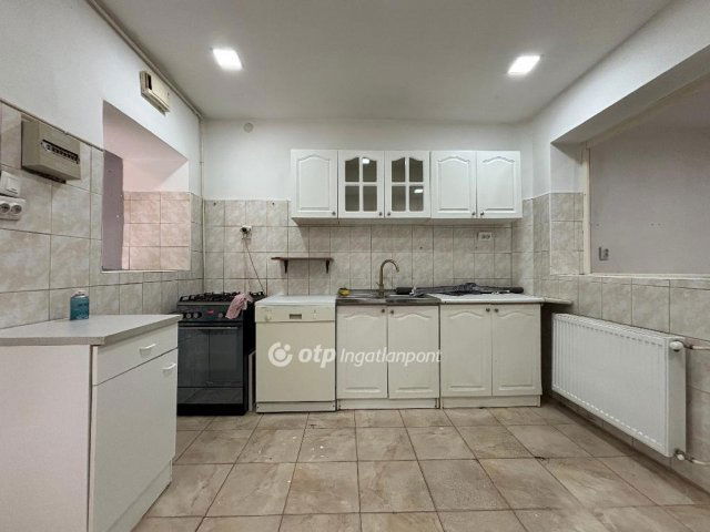 Eladó sorház, Szigetszentmiklóson 22 M Ft, 2 szobás