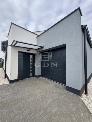 Eladó családi ház, Budapesten, XVIII. kerületben 142 M Ft