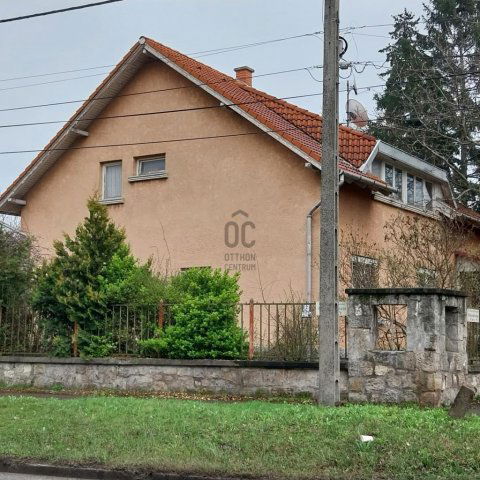 Eladó családi ház, Budapesten, XVI. kerületben 129.9 M Ft