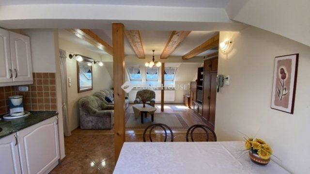 Eladó téglalakás, Székesfehérvárott 69.9 M Ft, 3 szobás