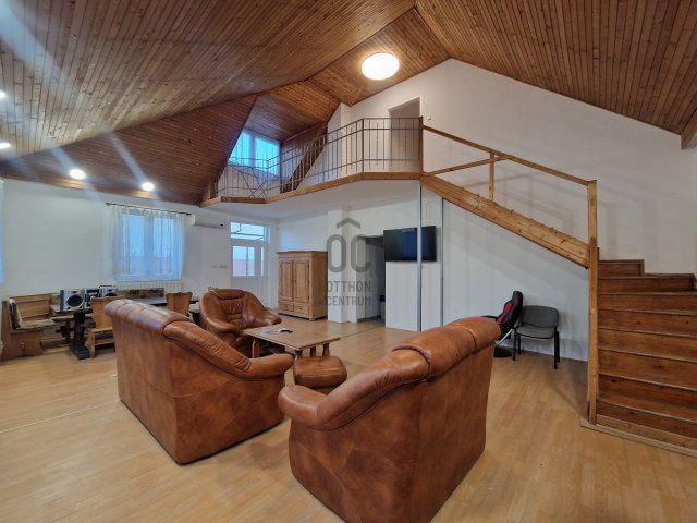 Eladó családi ház, Érden 124.9 M Ft, 7 szobás