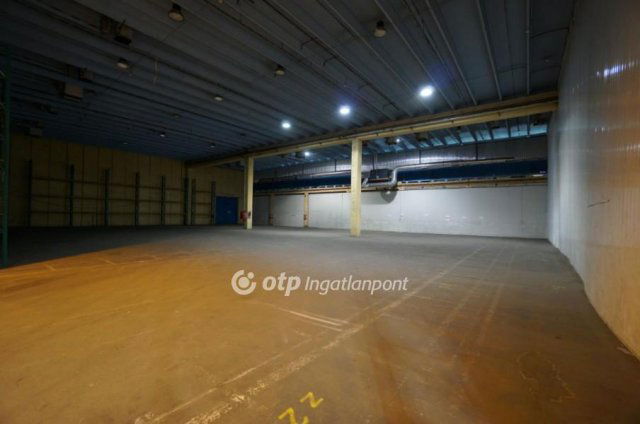 Kiadó ipari ingatlan, Budaörsön 771 E Ft / hó