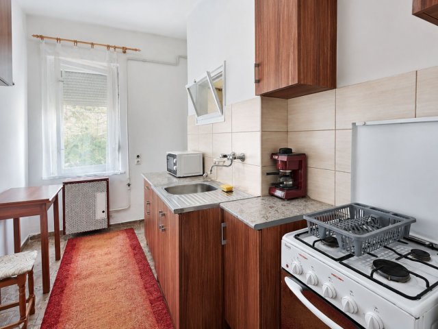 Kiadó téglalakás, albérlet, Debrecenben 180 E Ft / hó, 1 szobás