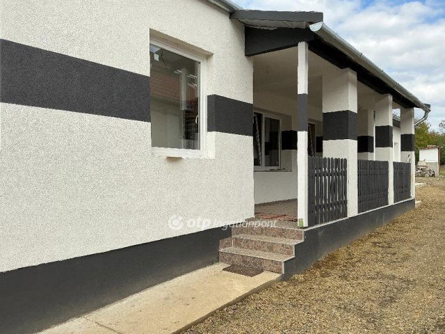 Eladó családi ház, Rakamazon 36.5 M Ft, 3 szobás