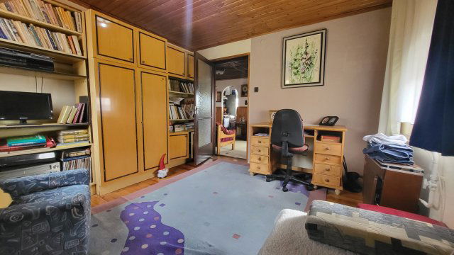 Eladó családi ház, Egerben 149 M Ft, 9 szobás