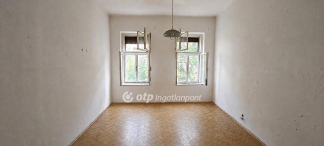 Eladó téglalakás, Budapesten, VIII. kerületben 59.9 M Ft