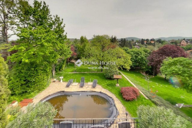 Eladó családi ház, Budapesten, II. kerületben 759.9 M Ft