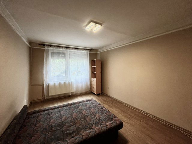 Eladó panellakás, Miskolcon, Szentpéteri kapun 23.9 M Ft