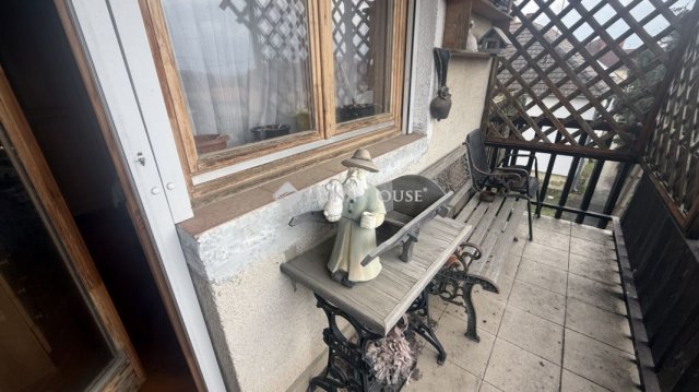 Eladó téglalakás, Oszkón 25 M Ft, 2 szobás