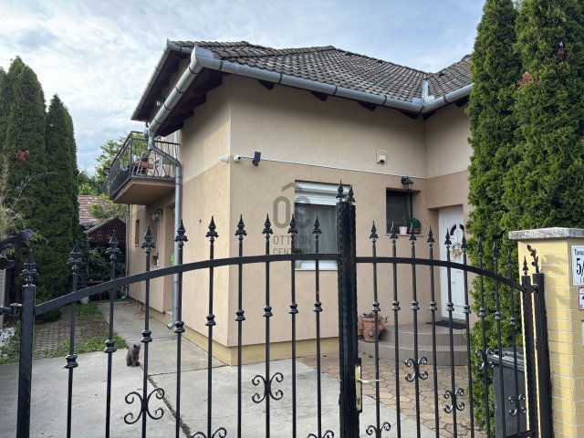 Eladó ikerház, Kerepesen 90.9 M Ft, 5 szobás