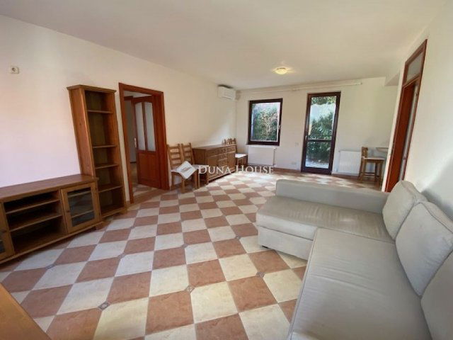 Eladó téglalakás, Szentendrén 129 M Ft, 3 szobás