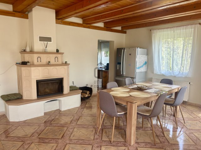 Eladó családi ház, Ságváron 89.9 M Ft, 5 szobás