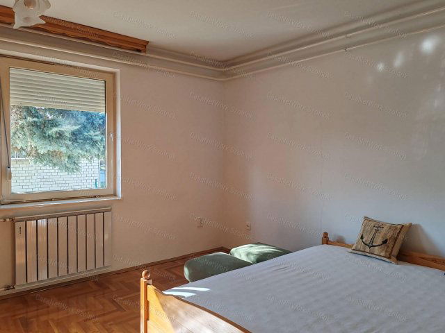 Eladó családi ház, Szolnokon 84.9 M Ft, 4 szobás