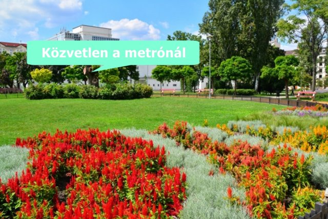 Eladó üzlethelyiség, VIII. kerületben, II. János Pál pápa téren