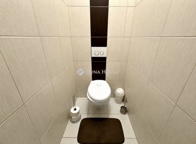 Eladó ikerház, Halásztelken 119.5 M Ft, 4+1 szobás