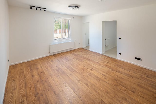 Eladó téglalakás, Budapesten, III. kerületben 114.9 M Ft