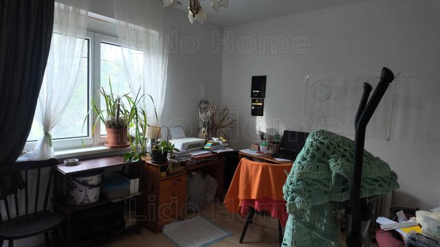 Eladó családi ház, Székesfehérvárott 145 M Ft, 7+1 szobás