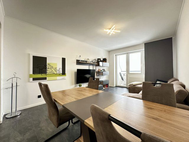 Eladó panellakás, Győrött 62.49 M Ft, 2 szobás