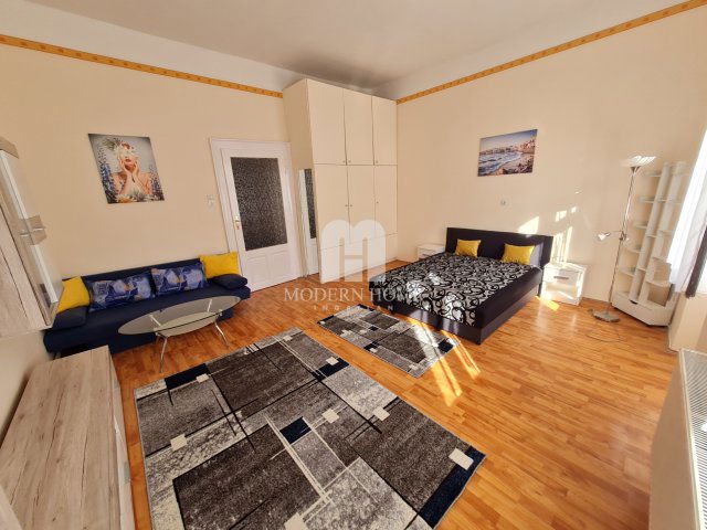 Kiadó téglalakás, albérlet, Székesfehérvárott 180 E Ft / hó