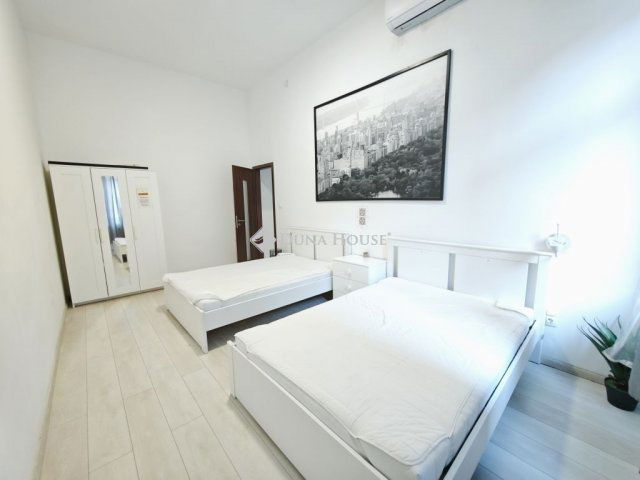 Eladó téglalakás, Budapesten, VII. kerületben 103.9 M Ft