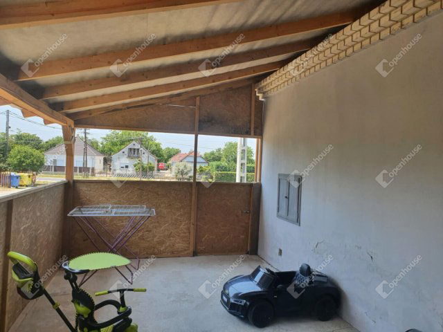 Eladó családi ház, Csokonyavisontán 17.9 M Ft, 1 szobás