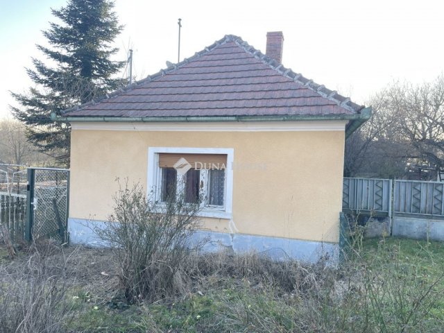 Eladó családi ház, Csipkereken 7 M Ft, 1 szobás