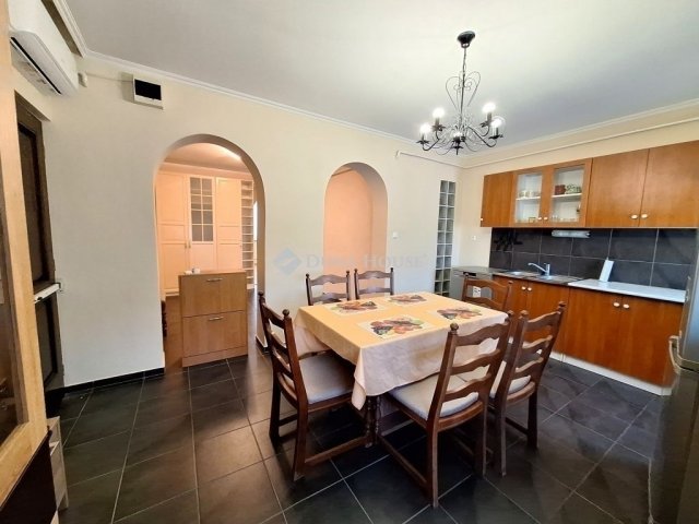 Eladó téglalakás, Kecskeméten 55 M Ft, 2 szobás