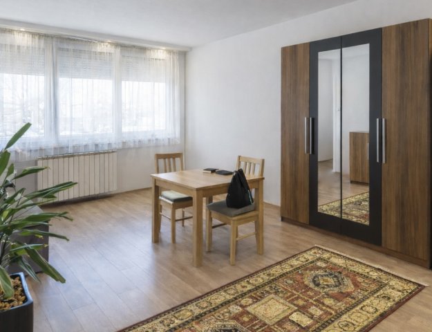 Eladó panellakás, Budapesten, XIV. kerületben 62.9 M Ft, 2 szobás
