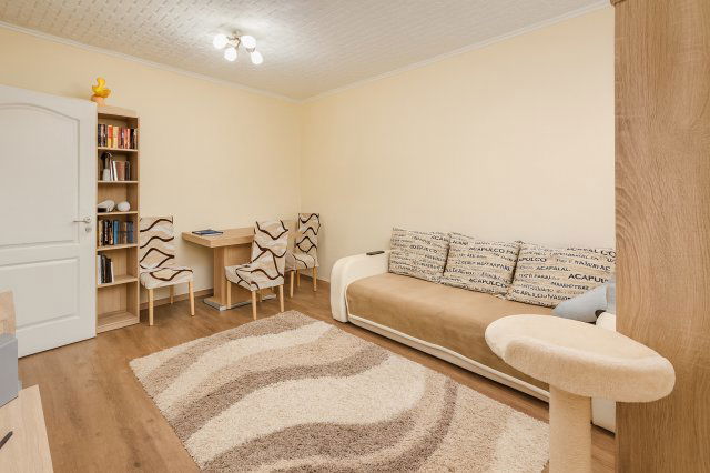 Eladó panellakás, Dunaújvárosban 36.99 M Ft, 2+1 szobás