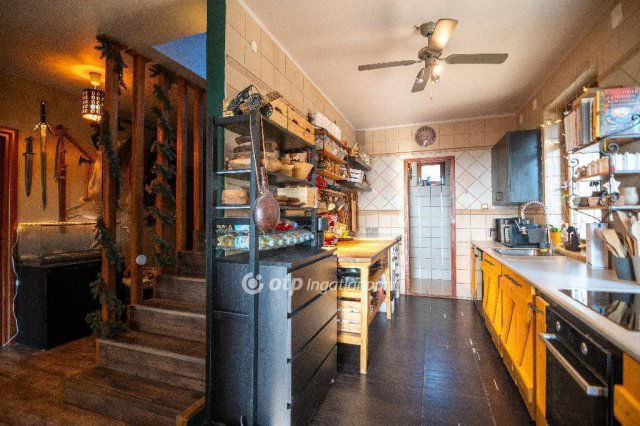 Eladó családi ház, Fóton 189 M Ft, 6 szobás