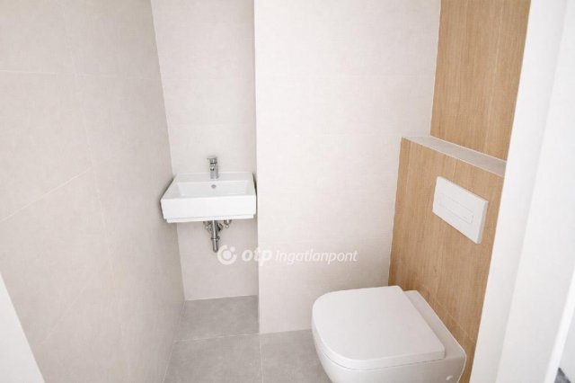 Eladó téglalakás, Budapesten, XIII. kerületben 84.99 M Ft