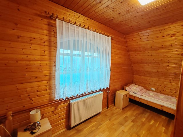 Eladó nyaraló, Cserkeszőlőn, Május 1. utcában 53 M Ft