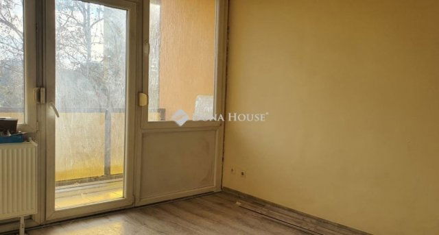 Eladó panellakás, Szombathelyen 44.9 M Ft, 2 szobás