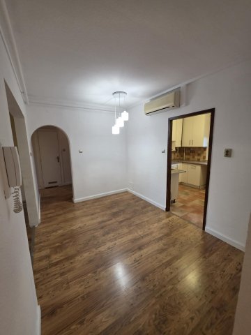 Eladó panellakás, Szegeden, Körtöltés utcában 58.9 M Ft