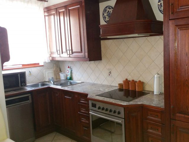 Kiadó téglalakás, albérlet, III. kerületben, Lángliliom utcában