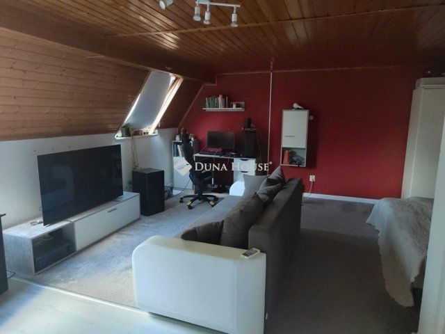 Eladó családi ház, Szegeden 110 M Ft, 4 szobás