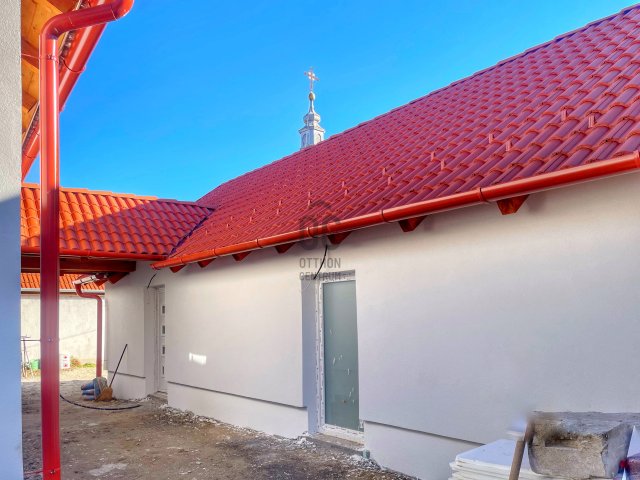 Eladó családi ház, Budakalászon 56.9 M Ft, 2 szobás