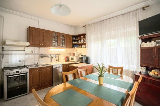 Eladó családi ház, Budapesten, XX. kerületben 119 M Ft, 5 szobás