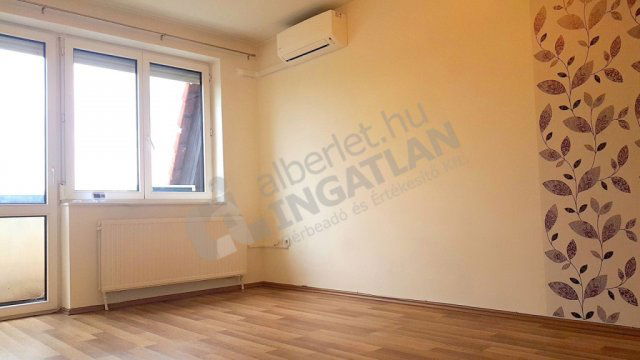 Kiadó téglalakás, albérlet, XIV. kerületben, Huszt utcában