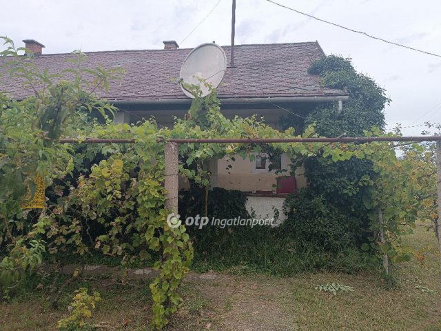 Eladó családi ház, Nyírbogdányon 23.5 M Ft, 2+1 szobás