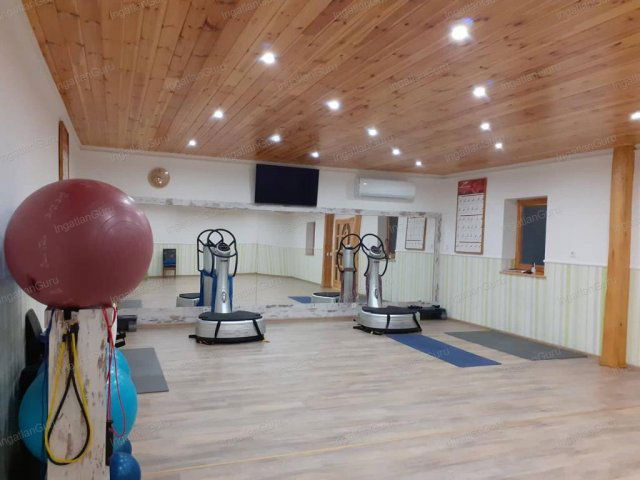 Eladó üzlethelyiség, Bugacon 30.4 M Ft, 5 szobás